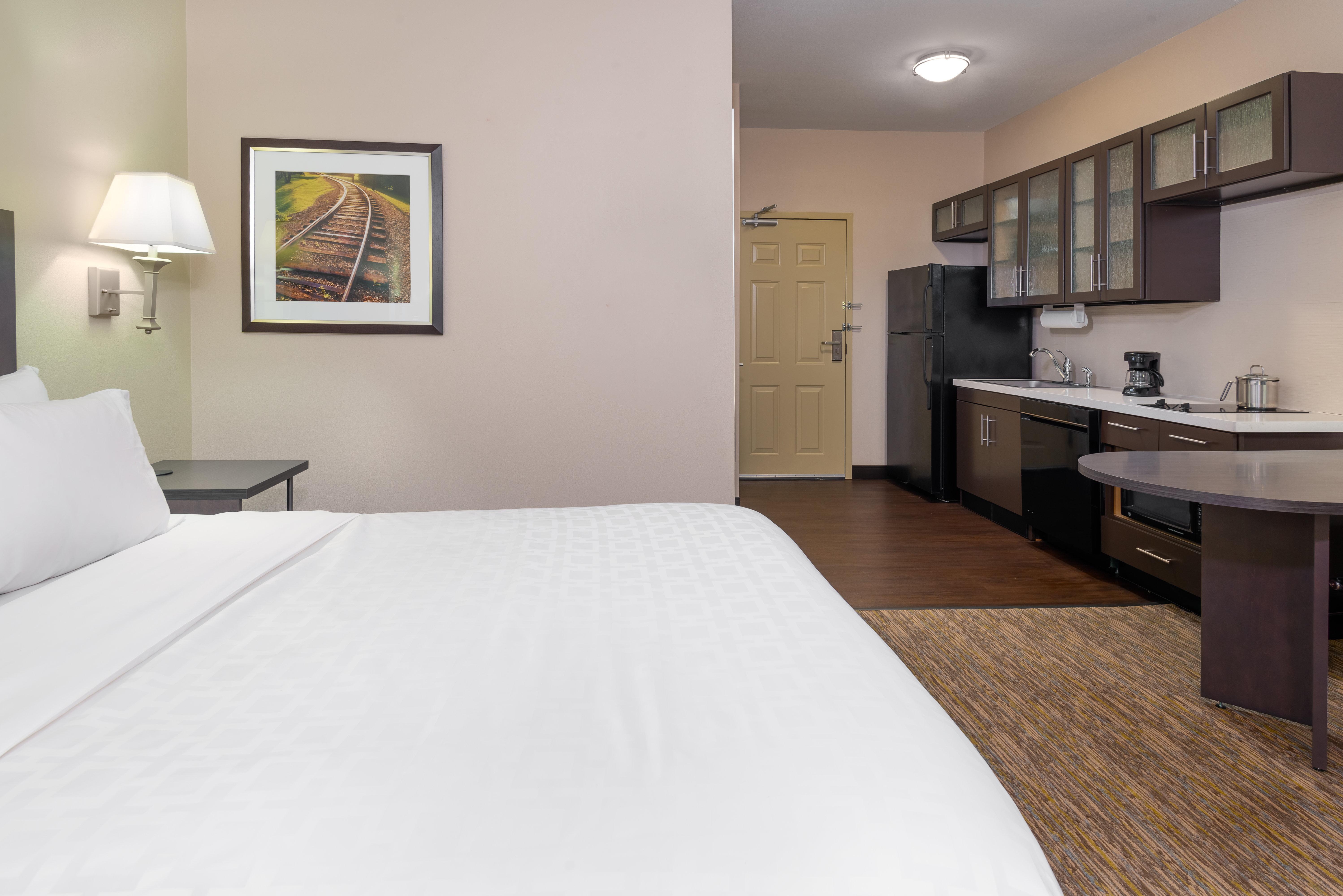 Candlewood Suites Athens By Ihg Exterior foto