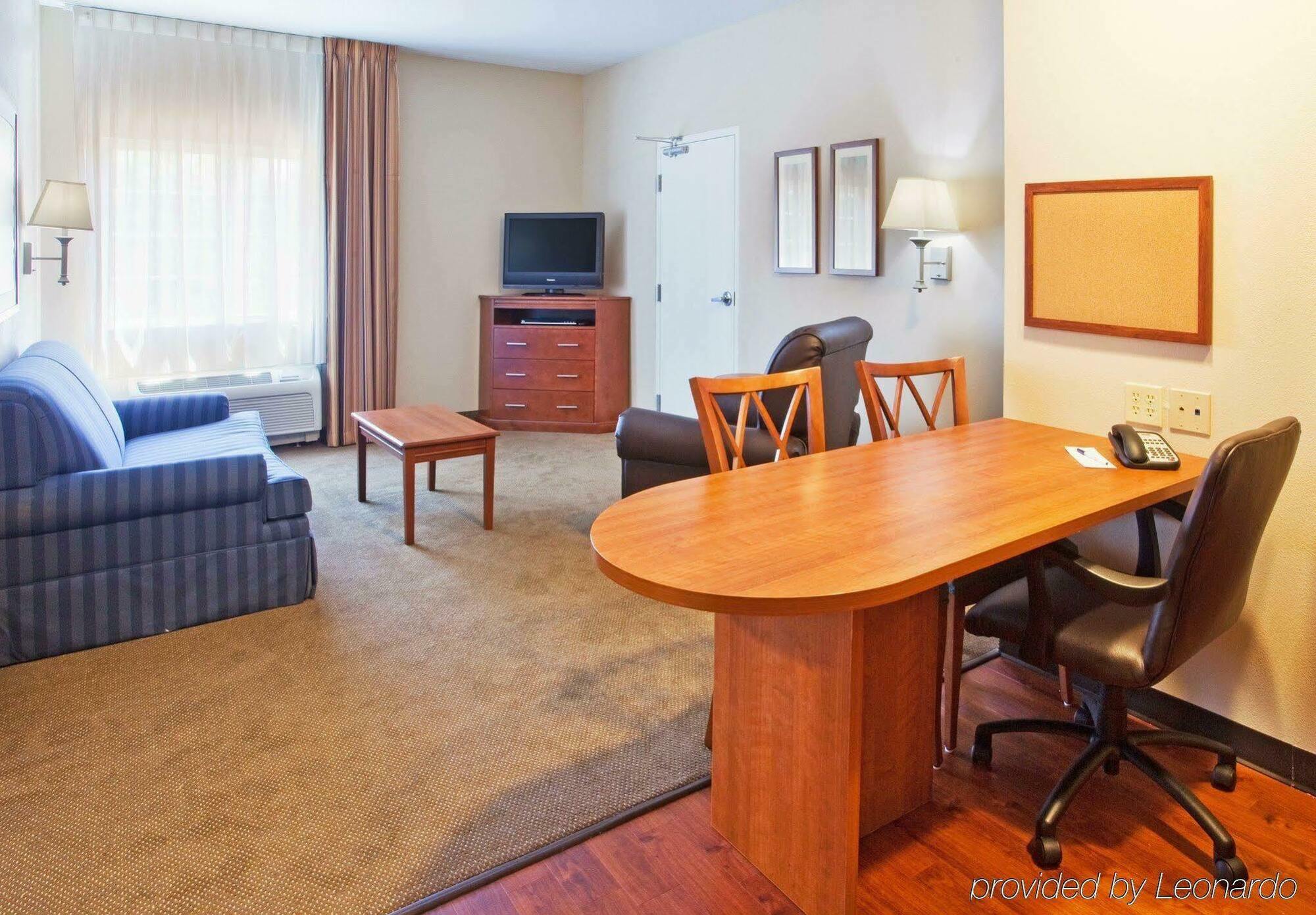 Candlewood Suites Athens By Ihg Habitación foto